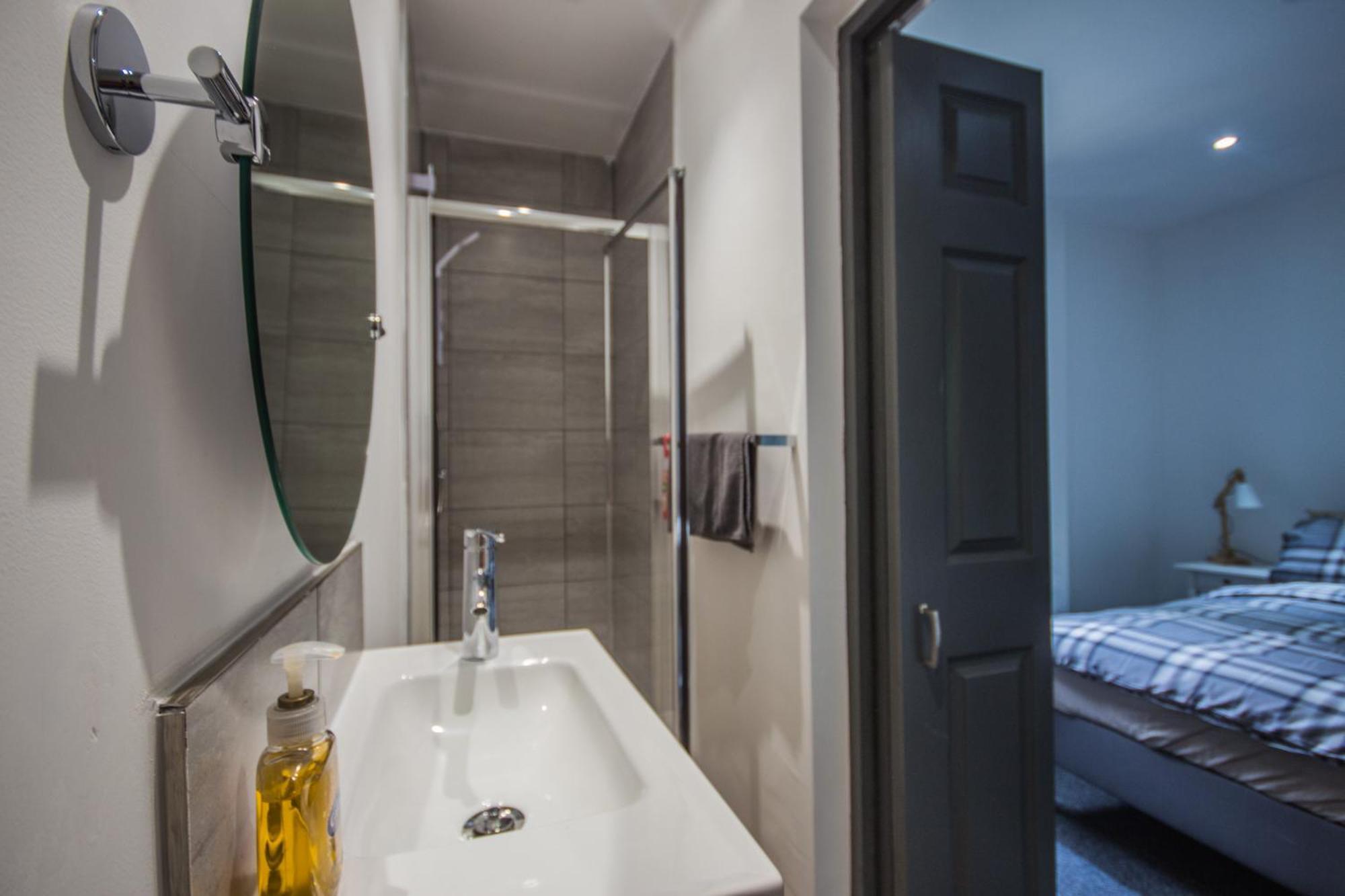 Featherbed Cottage Coventry Bagian luar foto