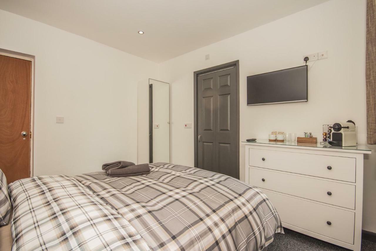 Featherbed Cottage Coventry Bagian luar foto