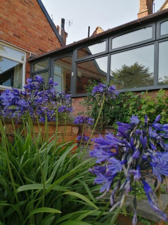 Featherbed Cottage Coventry Bagian luar foto